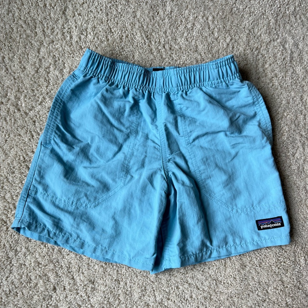 Boys Patagonia Baggies Size Small